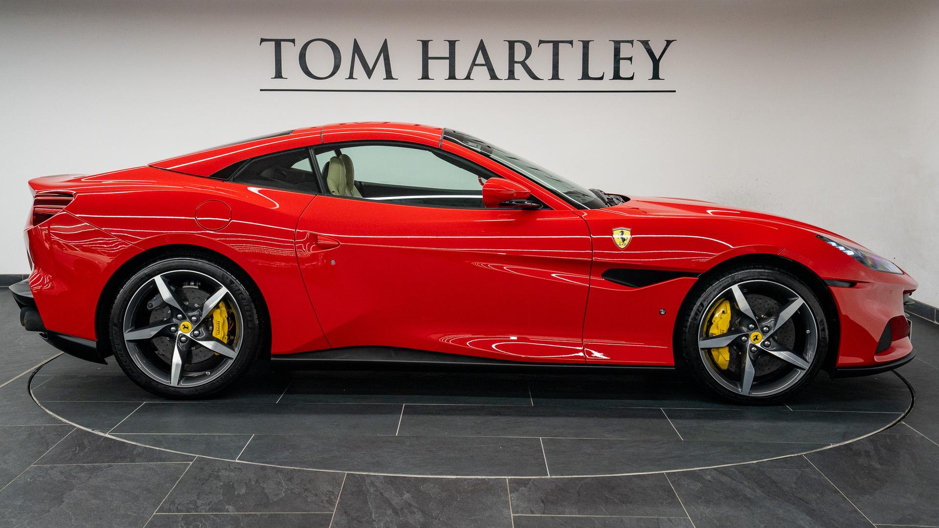Ferrari Portofino Photo 4eed3647-4854-46a9-ba20-0e4bca67b6fa.jpg