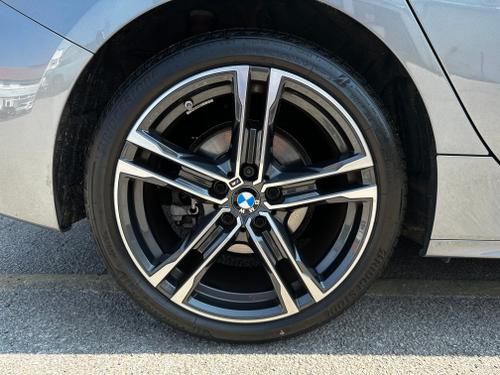 BMW 1 Series Photo 4ef81355-c5df-4dc6-8155-7301834d0ebe.jpeg