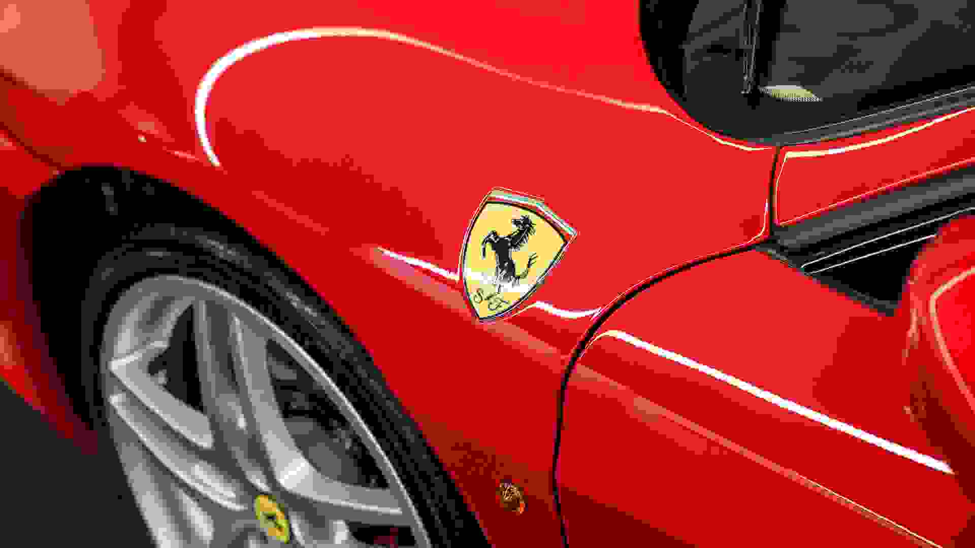 Ferrari F430 Photo 4efd96e3-6f31-4cb3-b7a9-60a735a4abe4.jpg