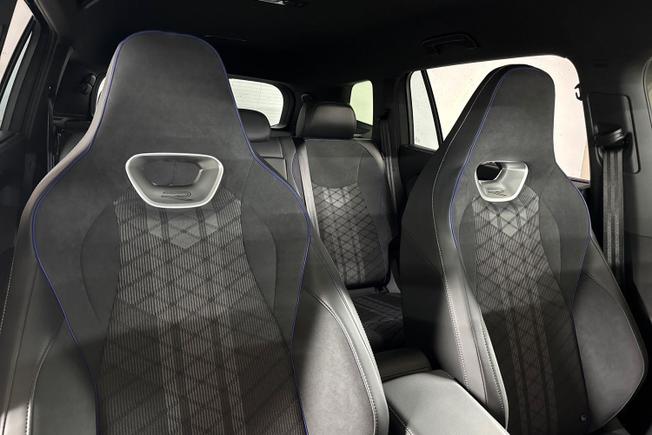 Volkswagen TAYRON Photo 25