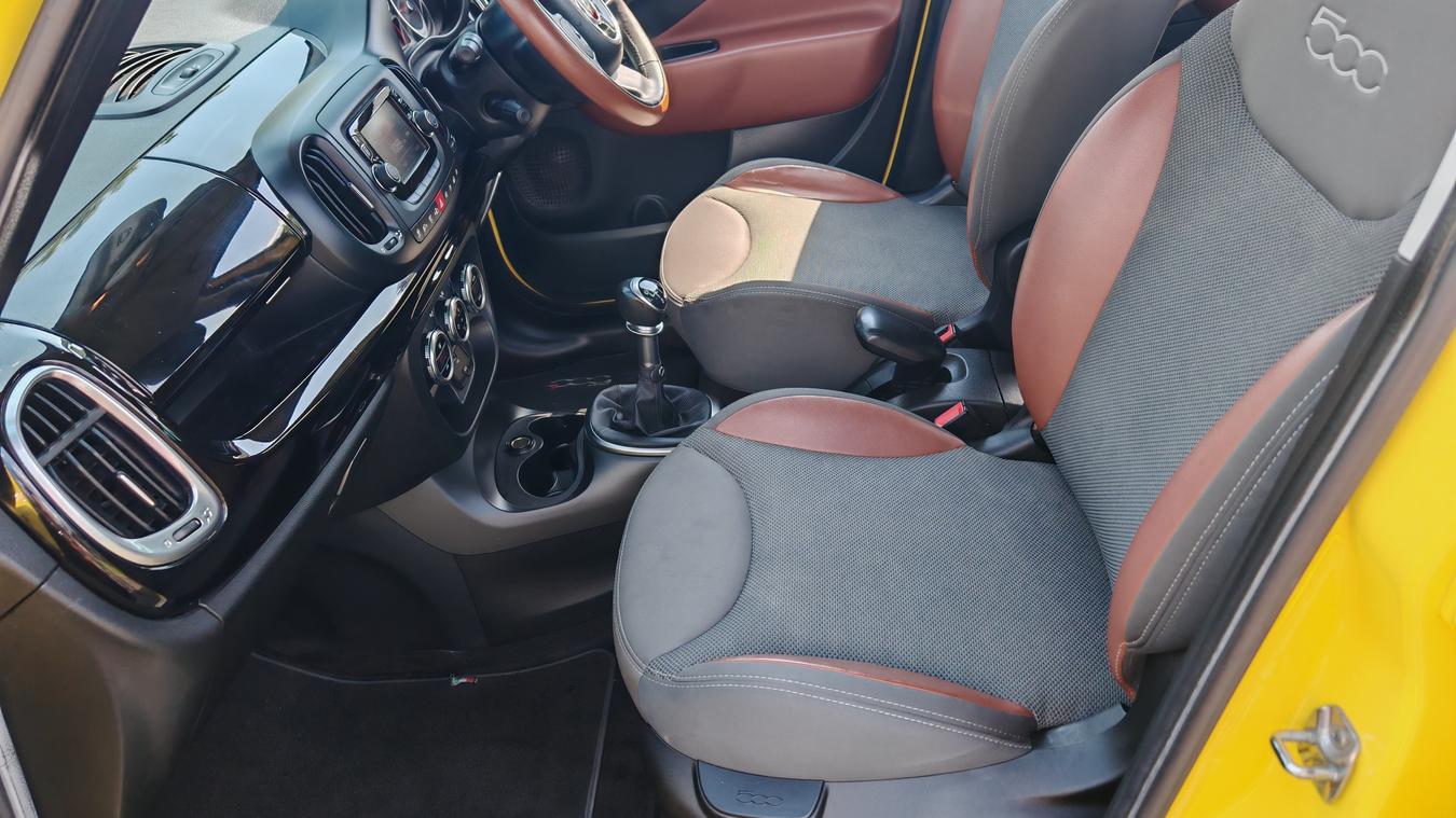 Used Fiat 500L MV14AEY 21