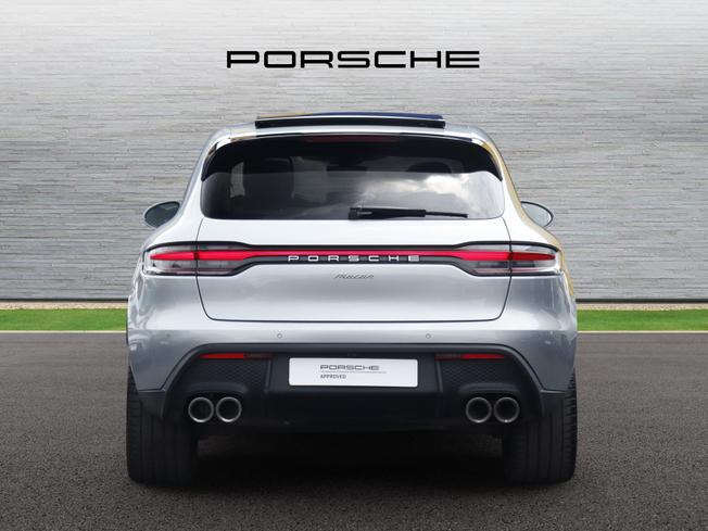 PORSCHE Macan Photo 6