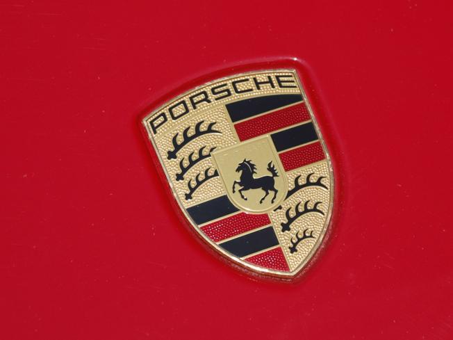 PORSCHE Taycan Photo 7