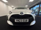 Toyota Yaris Photo 1