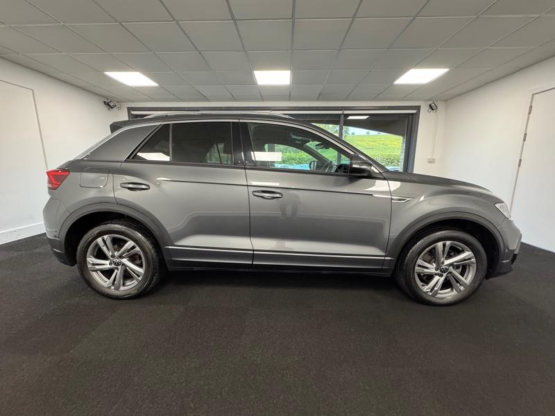 Volkswagen T-Roc Photo 4f4e91fb-ed21-4335-b14c-a6ef0e1d82c8.jpg
