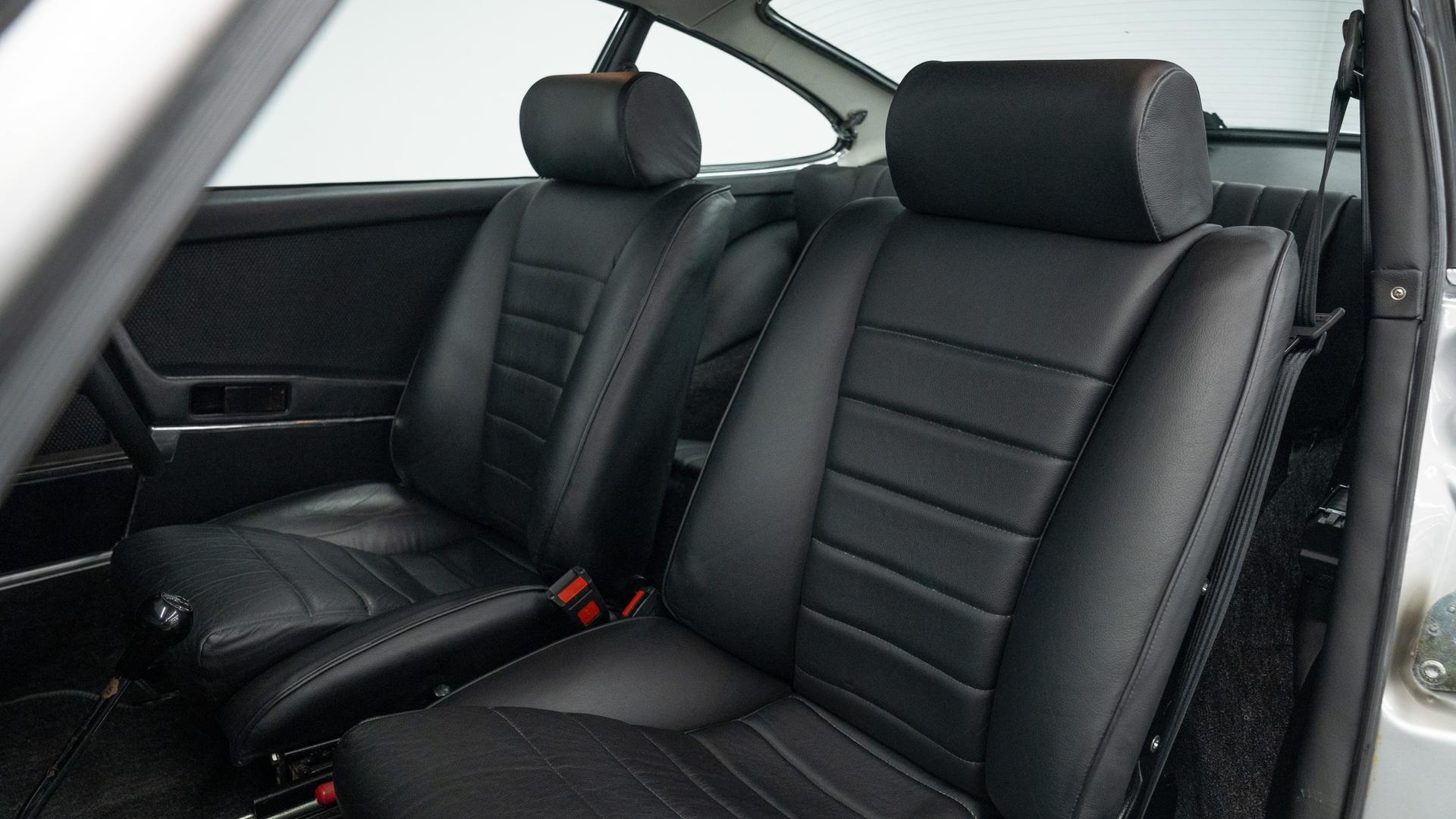 Porsche 911 Photo 4f5780f4-ec4c-4967-8f44-5d65a1561185.jpg