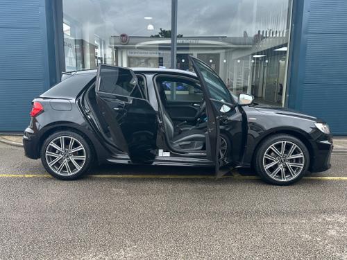 Audi A1 Photo 4f5e46b7-ef42-459f-8272-664dac962248.jpeg