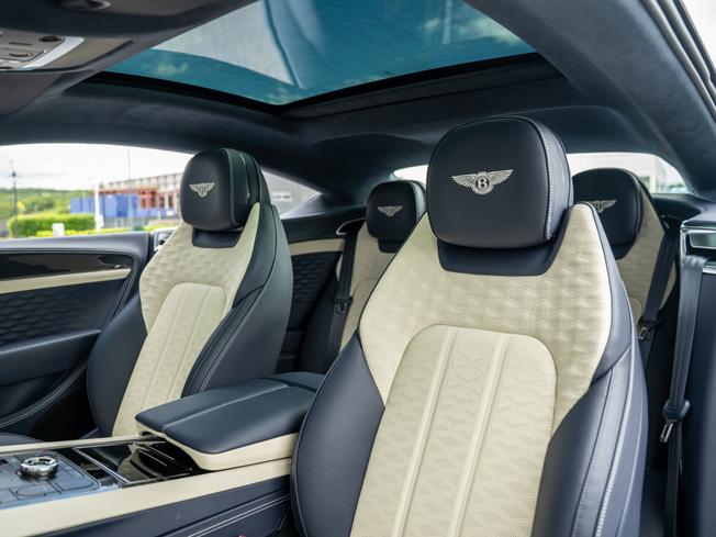 BENTLEY Continental GT  Photo 22