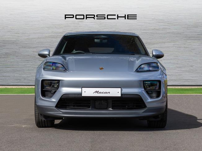 PORSCHE Macan Photo 6