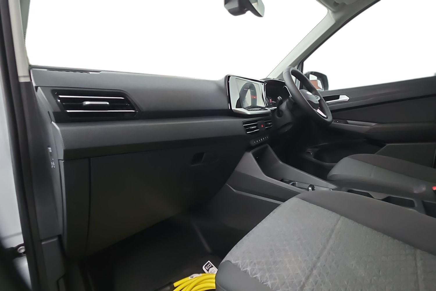 Ford TRANSIT CONNECT Photo 3