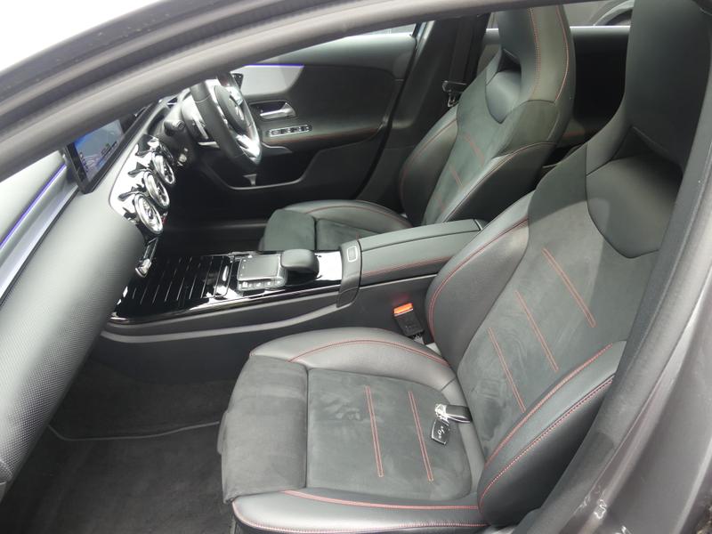 Mercedes-Benz A Class Photo 4f8a9d65-ad38-4d49-b4fe-d1eacd689718.jpg