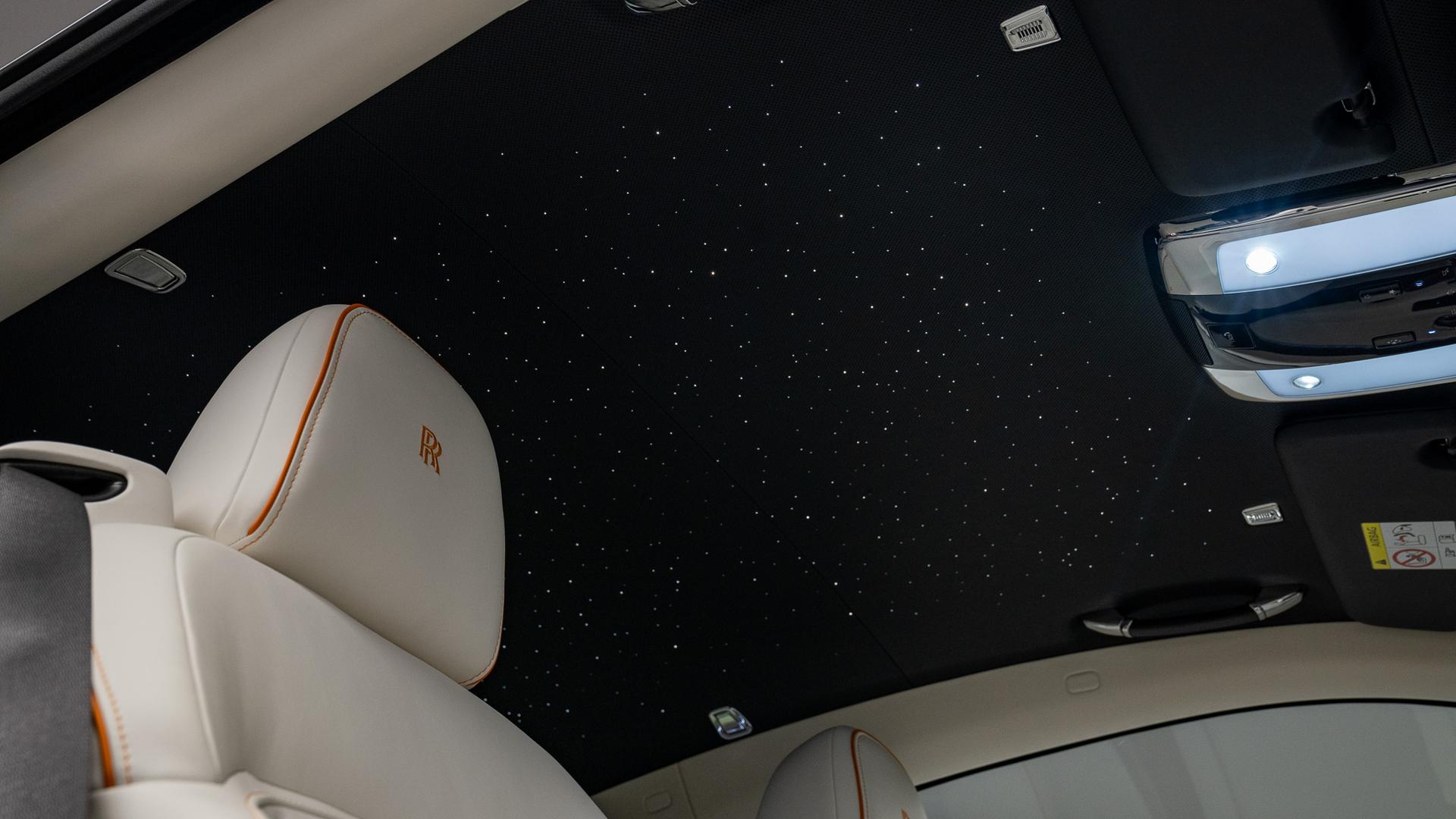 Rolls-Royce Spectre Photo 4f9d2f85-2e61-4c1c-8282-7c571886029b.jpg