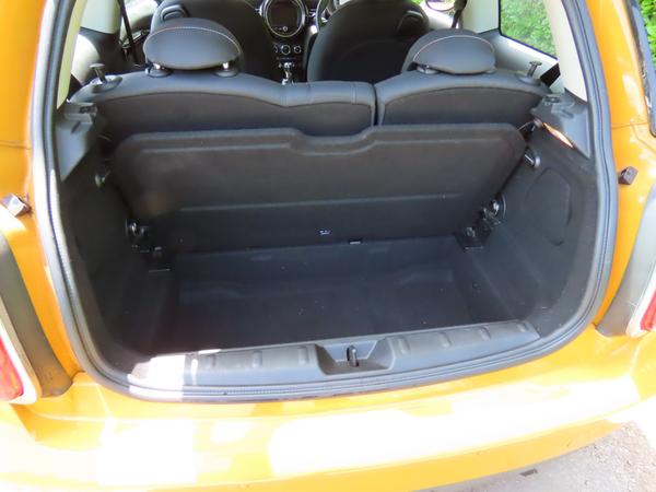 Used MINI Hatch GV15RNE 12