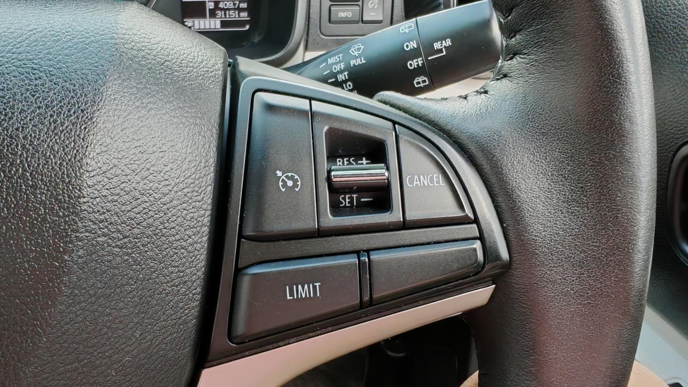 Used Suzuki Ignis WL19PUX 31
