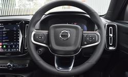 Volvo XC40 Photo 13