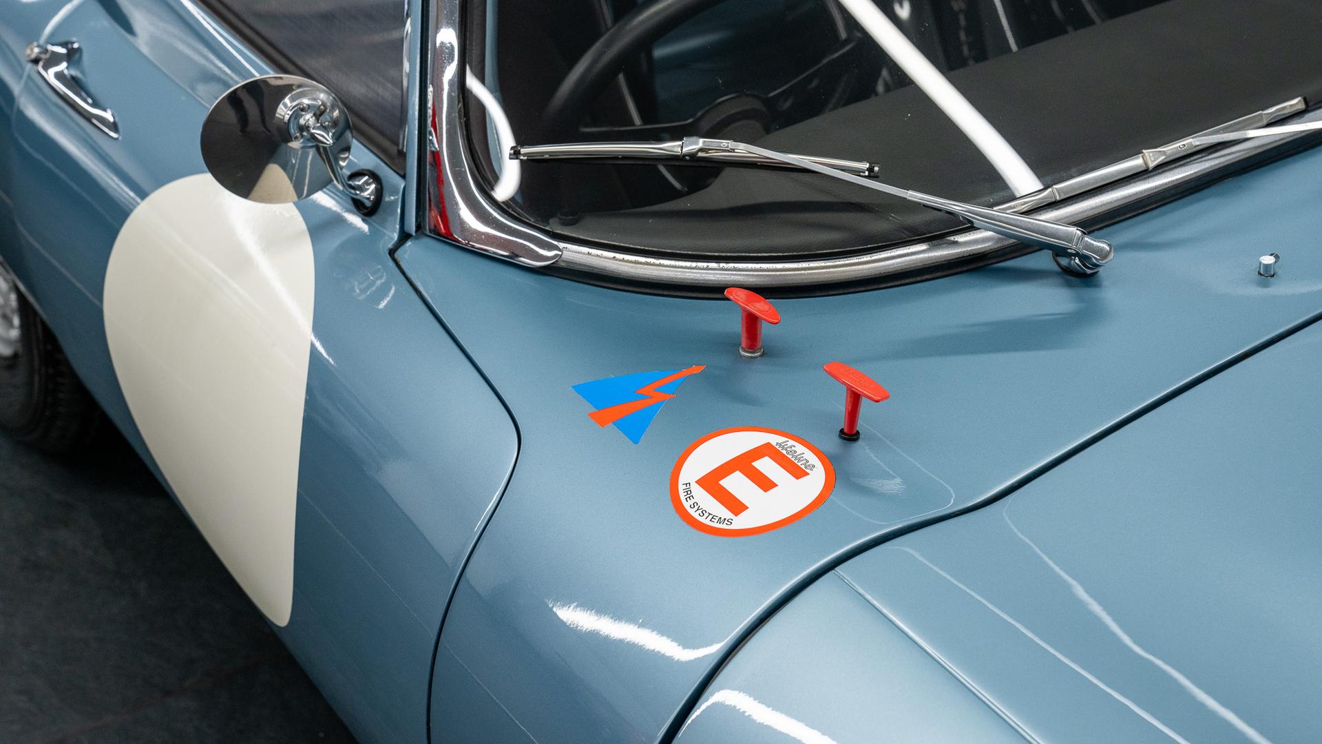 Jaguar E-Type Series I Photo 4fbbaa7f-735b-43e6-a827-909114ae773a.jpg