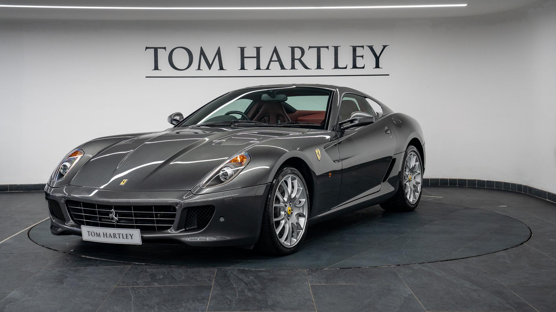 Ferrari 599 Photo 4fe414f9-f84a-44cc-8aae-2c94f17d270f.jpg