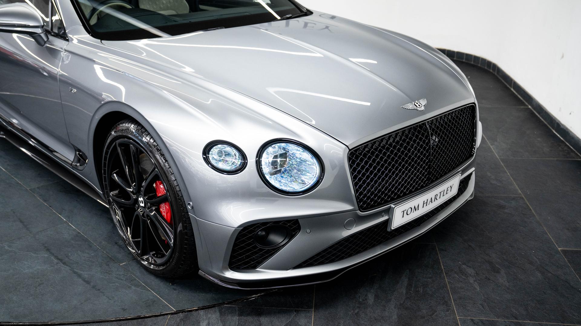 Bentley Continental Photo 4fe605bb-e1ae-48ec-8420-e8712f53cfb6.jpg