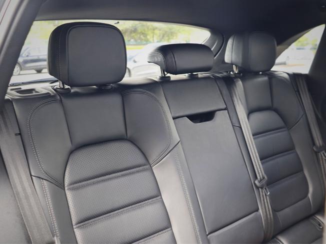 PORSCHE Macan Photo 36