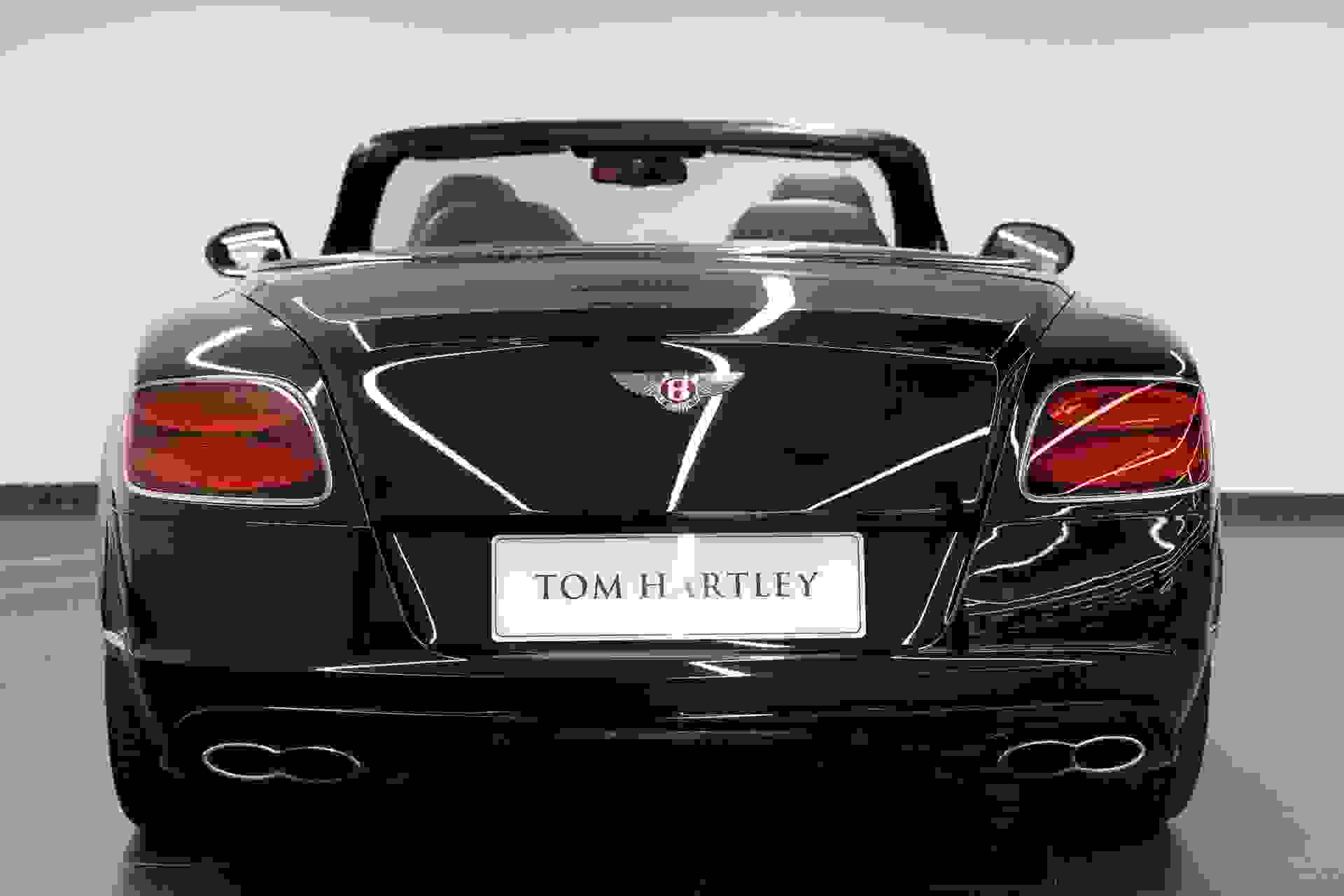 Bentley CONTINENTAL Photo 4ff62223-2b6d-4b9a-90b7-4695daeca42a.jpg