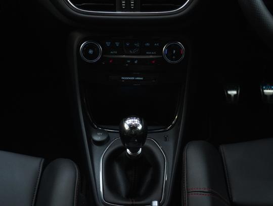 Ford Puma Photo 501a821b-d65c-4f47-8407-ca1d9ab651d1.jpg