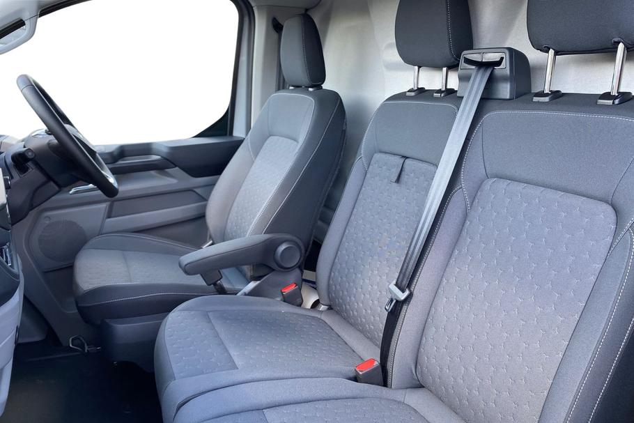 Used Ford TRANSIT CUSTOM NEWCUSTOM13 11