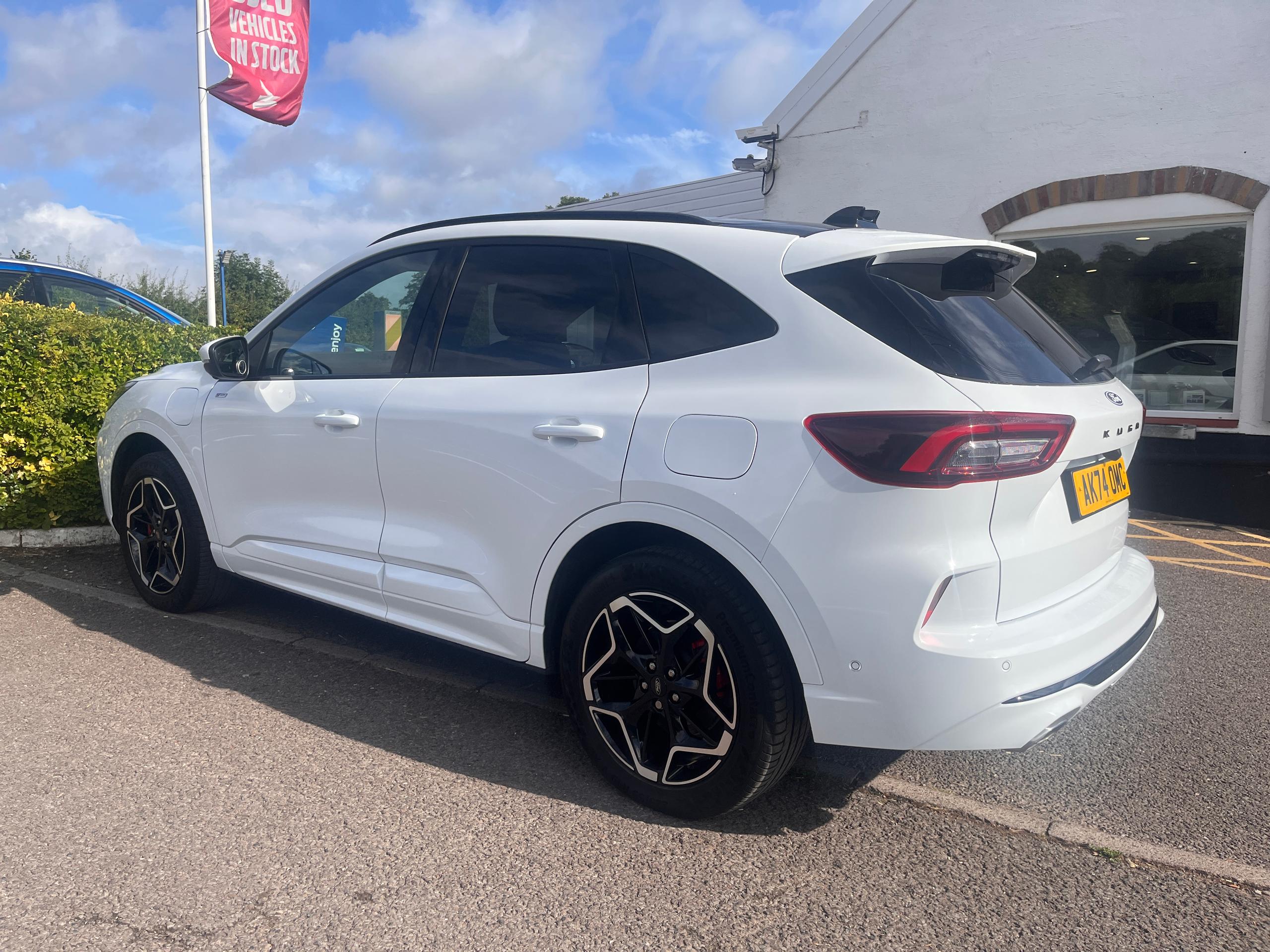 Used Ford KUGA AK74OMC 14