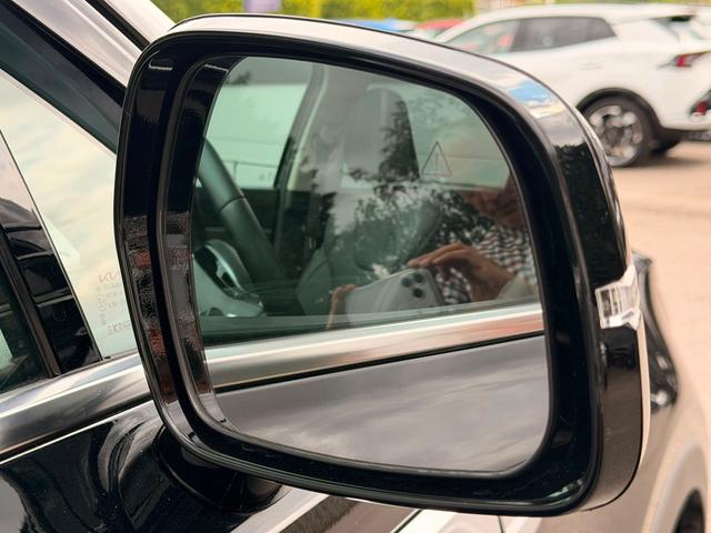 Kia Sorento Photo 5039c4c7-ab2c-4d91-adca-76e31eb135bf.jpg