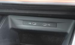 CUPRA LEON Photo 26