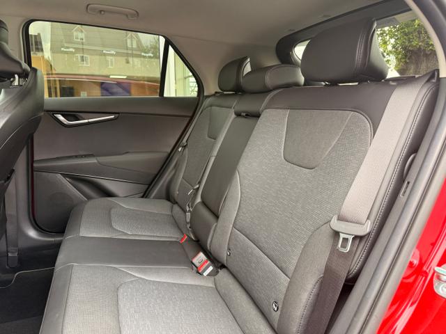 Kia Niro Photo 505cc26f-c11a-4c44-a274-d3c788e0abde.jpg