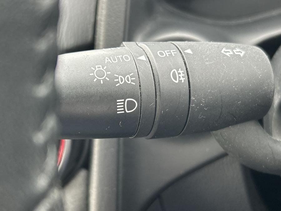 Mazda Mazda2 Photo 506ad0c4-56db-4d2e-80ba-d2e7c98b78c9.jpg