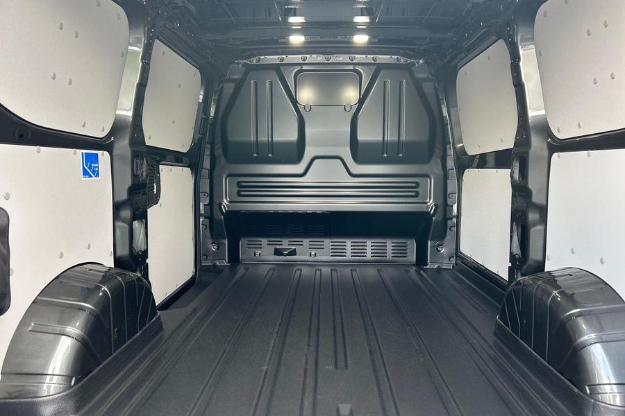 Ford TRANSIT CUSTOM Photo 506fe486-af1d-4528-8c57-343ca2e7cf02.jpg