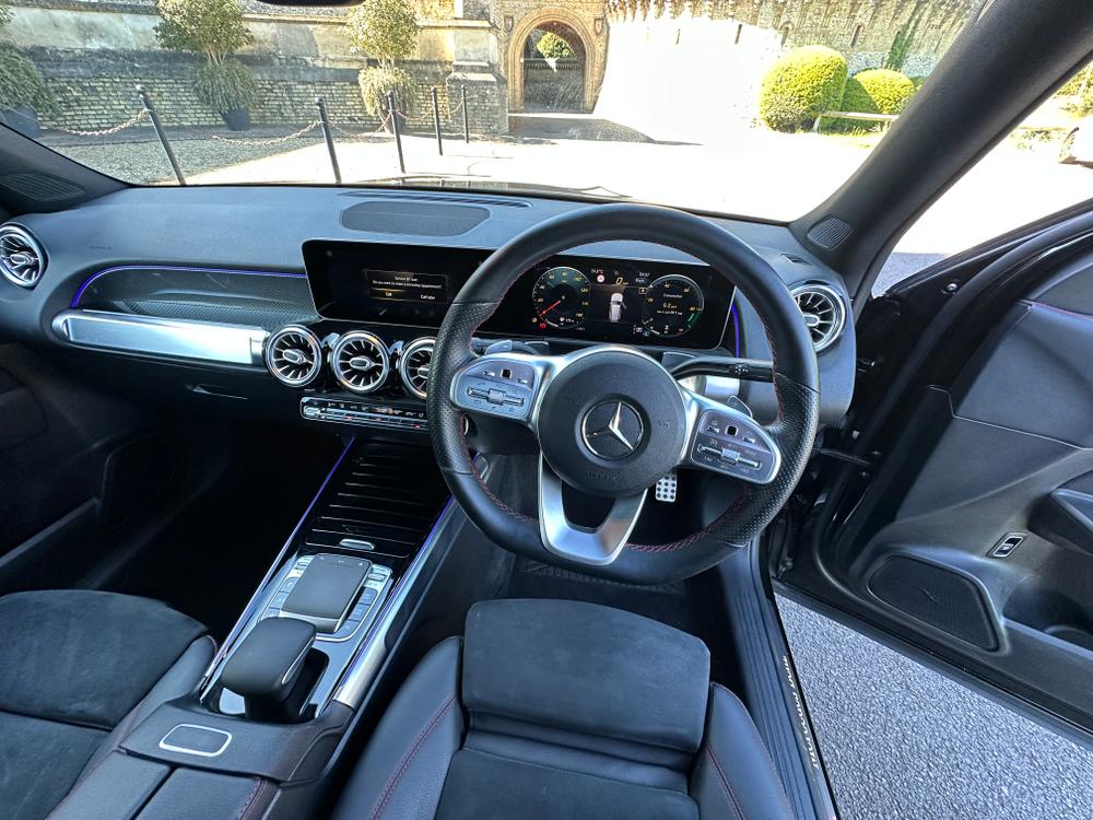 Used Mercedes-Benz GLB YR70CWF 23