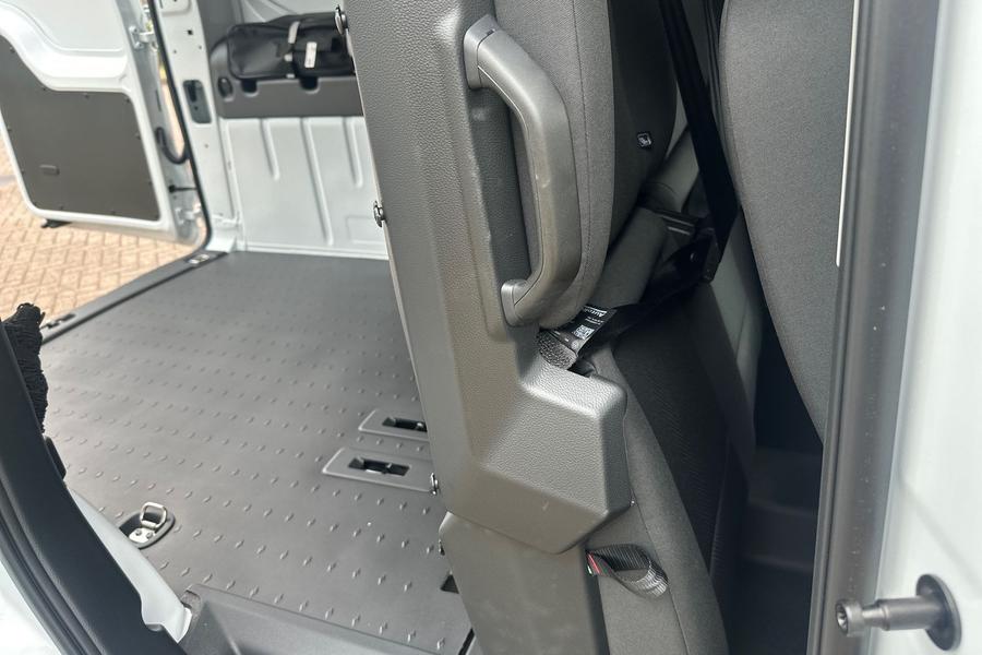 Ford TRANSIT CONNECT Photo 507fabd3-03cc-4aa3-a634-ae11cdb0a4b2.jpg