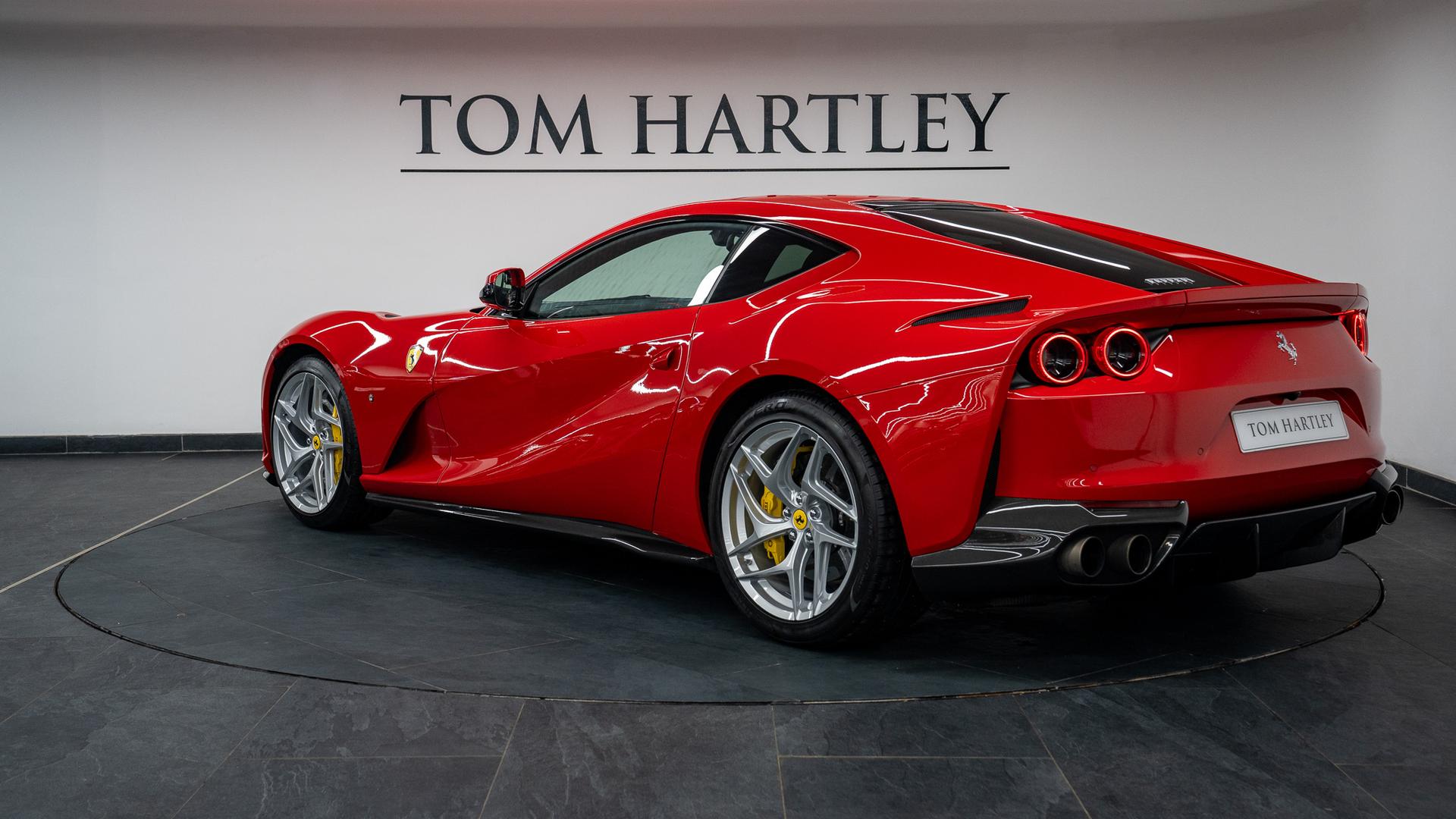 Ferrari 812 Photo 5099f304-9acf-4a08-b4df-9ca7fc505cf6.jpg
