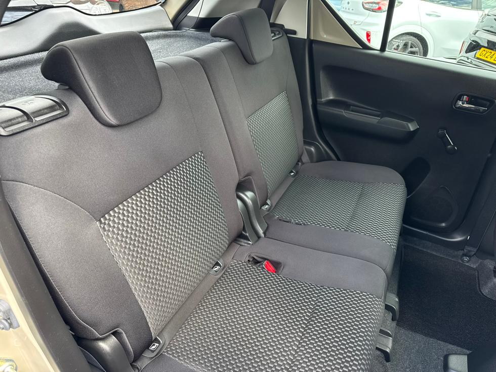 Suzuki Ignis Photo 50bcab29-c61a-44c2-ac84-6b14ab2d1714.JPEG
