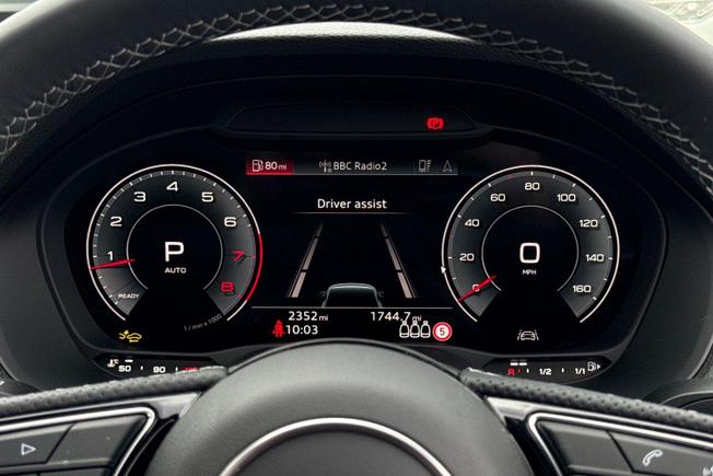 Audi Q2 Photo 15