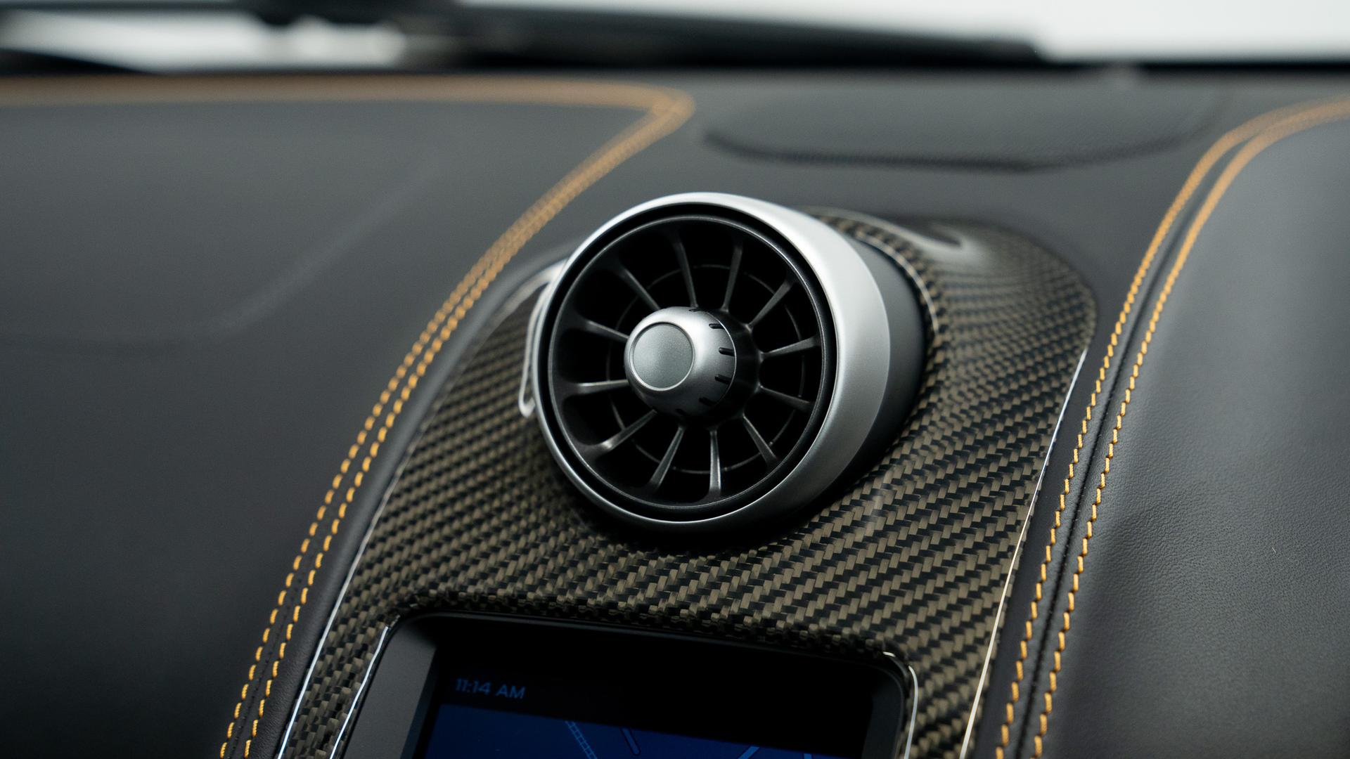 McLaren MP4-12C Photo 5100b0dd-8c4b-4b6f-a605-d1ba9cdc1390.jpg
