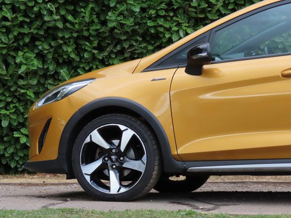 Used Ford Fiesta HK20UBL 9