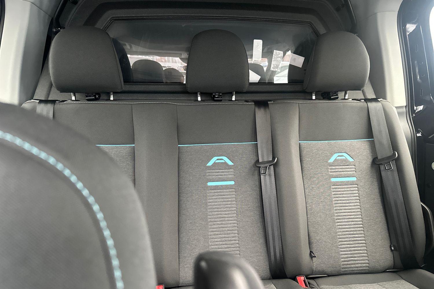 Ford TRANSIT CONNECT Photo 20
