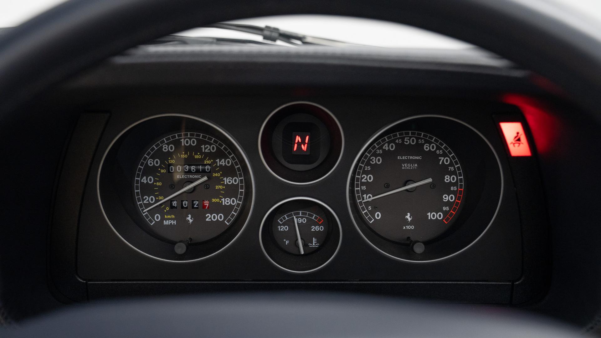 Ferrari 355 F1 Photo 510ac05a-02f4-4ab0-b590-3f096c030433.jpg
