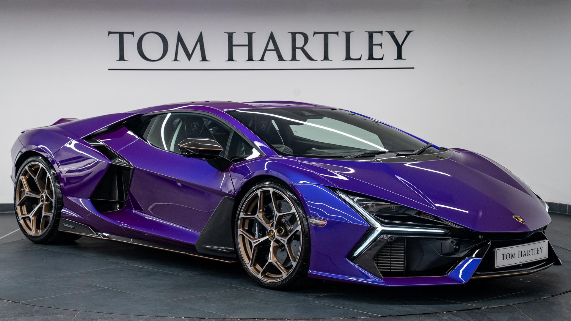 LAMBORGHINI Revuelto Photo 51110a48-3935-44d7-8820-e54463112ec1.jpg