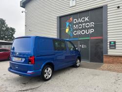 Volkswagen Transporter T6.1 Photo 8
