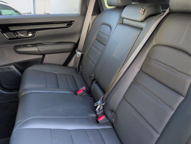 Honda CR-V Photo 512a55ff-a770-4403-9fc9-aeeb86cf18b2.jpg