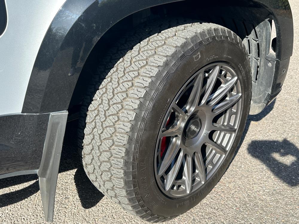 Used Land Rover Defender 90 GUI37 37