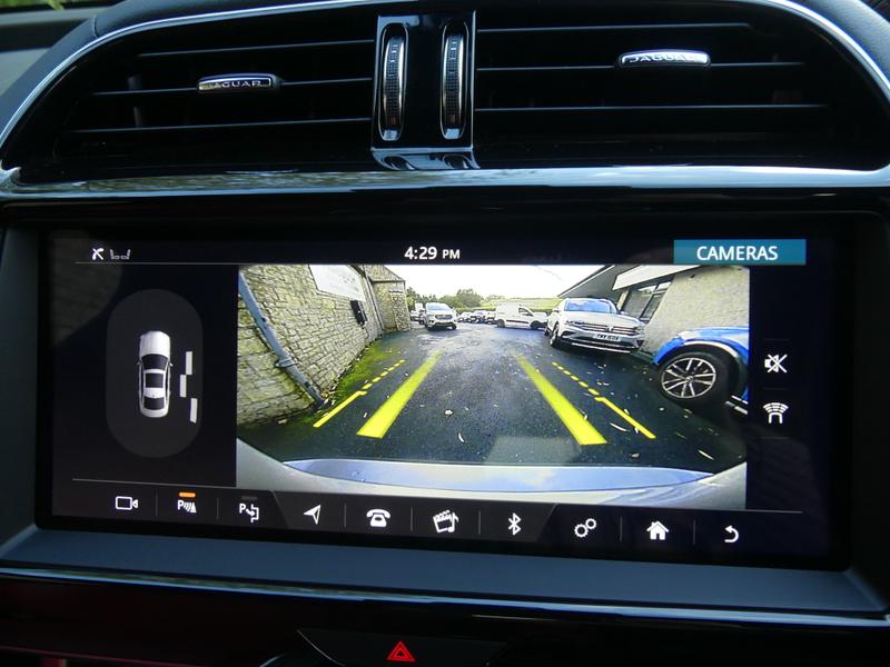 Jaguar XE Photo 512e3bf4-b2e5-49da-b30c-b8a97a74f56f.jpg
