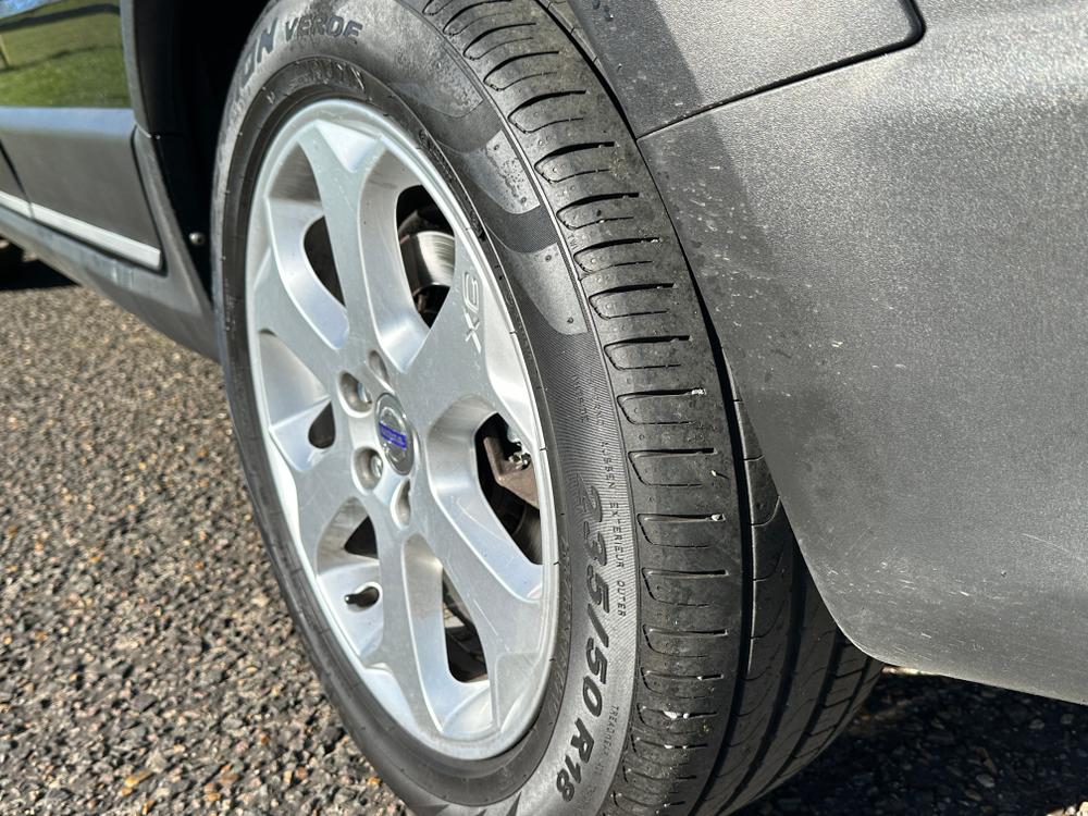 Used Volvo XC70 RE11DBU 34
