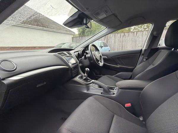 Honda Civic Photo 1