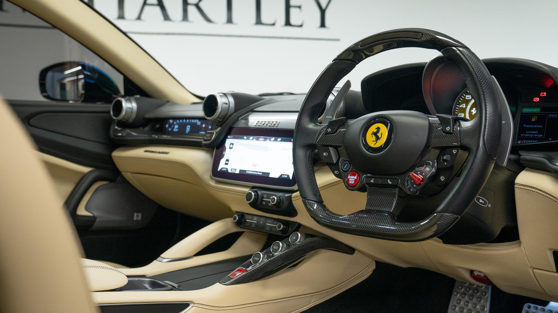 Ferrari GTC4 Lusso Photo 51508b79-1dd9-49d8-9154-65fdaede1e3e.jpg