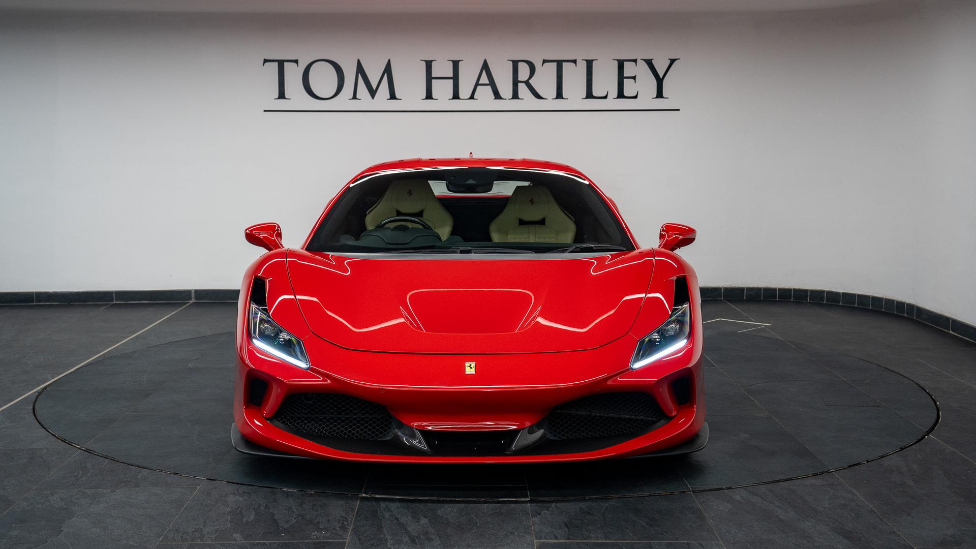 Ferrari F8 Photo 515c974f-ca14-4f95-9871-a7df550310b3.jpg